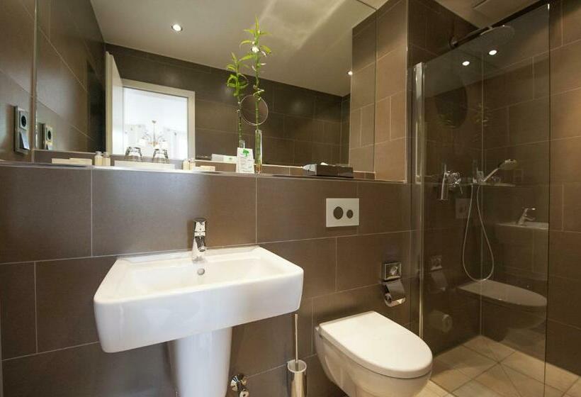 اتاق استاندارد, Xii Apostel Albergo