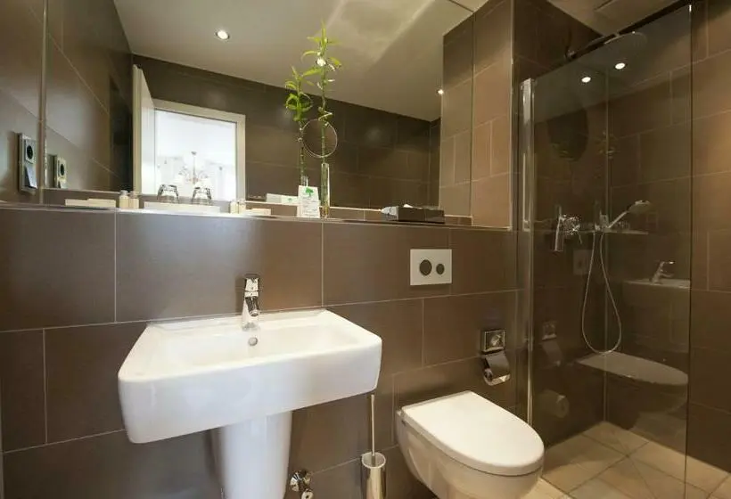 اتاق استاندارد, Xii Apostel Albergo