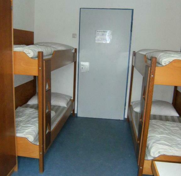 Quarto Familiar, Jugendherberge Karlsruhe