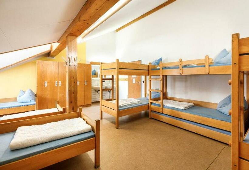 Cama em Quarto Partilhado, Djh Jugendherberge Oberstdorf Membership Required!