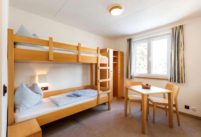 Quarto standard, Djh Jugendherberge Oberstdorf Membership Required!