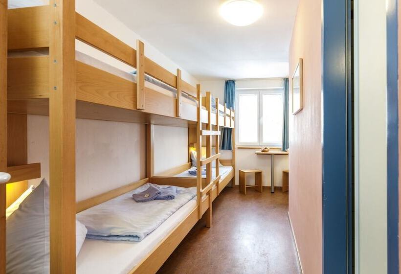 Cama em Quarto Partilhado, Djh Jugendherberge Oberstdorf Membership Required!