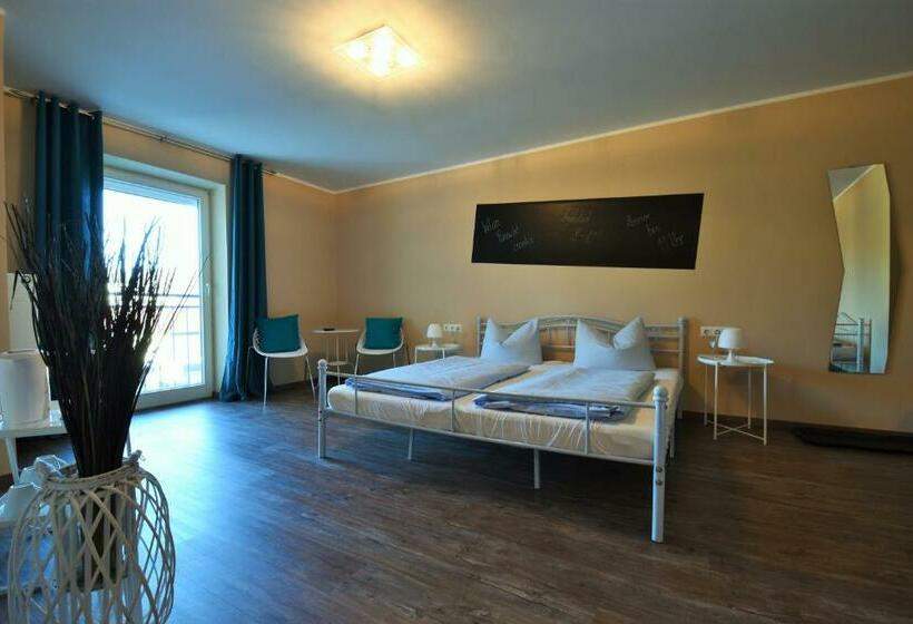 Familjesvit, Motel Füssen Im Allgäu