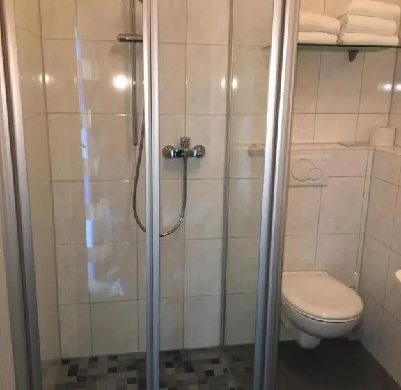 スタンダード４人部屋, Motel Füssen Im Allgäu