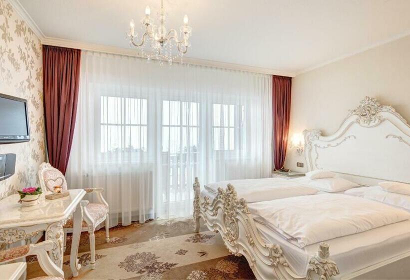 חדר מלכותי, Seehotel Hartung & Ferienappartements