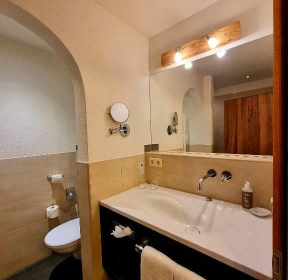 غرفة ملكية, Seehotel Hartung & Ferienappartements