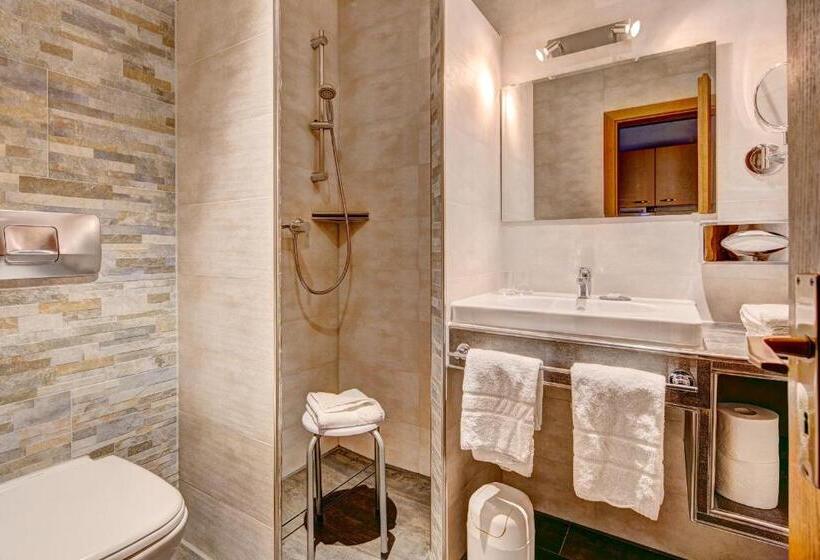 חדר סטנדרט נוף לאגם, Seehotel Hartung & Ferienappartements