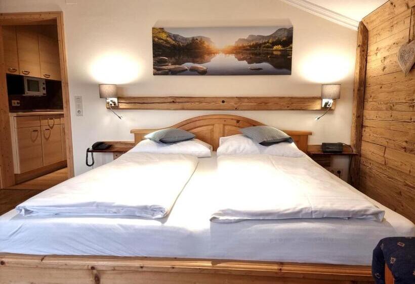 חדר דלוקס עם מרפסת נוף לים, Seehotel Hartung & Ferienappartements