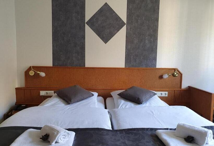 Номер Стандарт Индивидуальный, Waldhotel Surwold