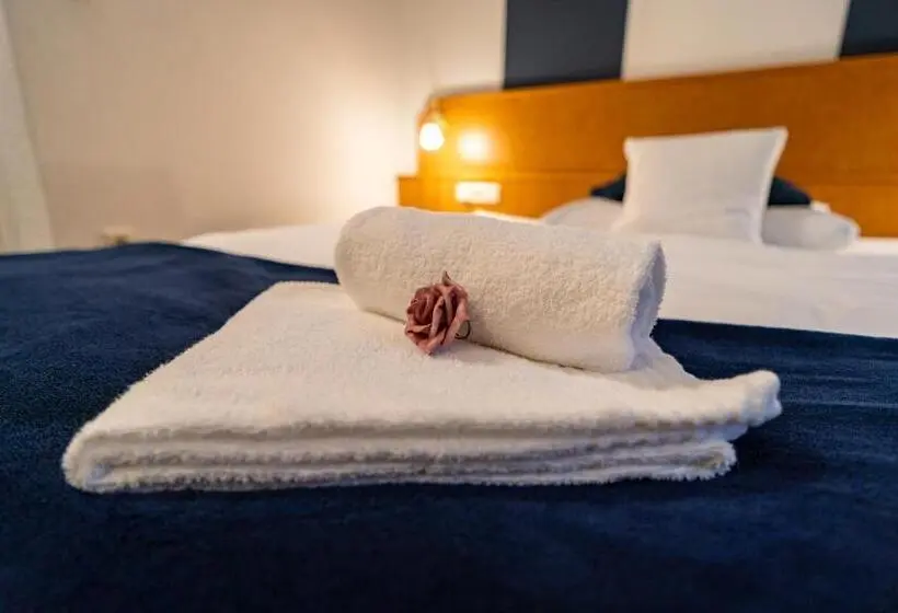Standard-huone, Waldhotel Surwold