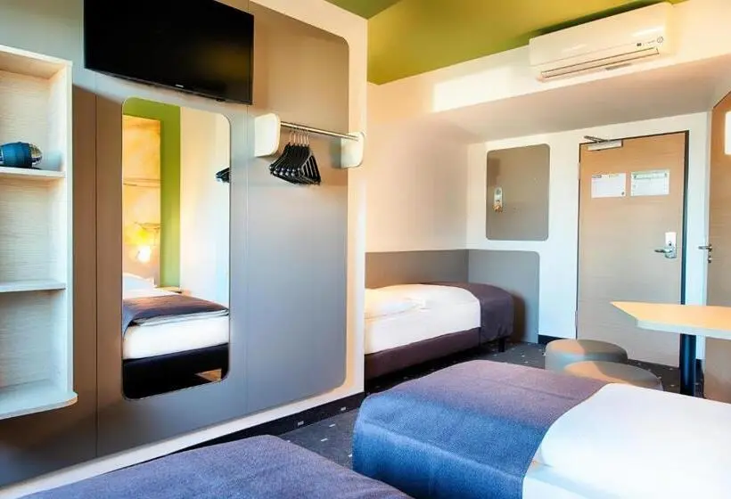 Standard Kolmen Hengen Huone, B&b Hotel Baden Airpark