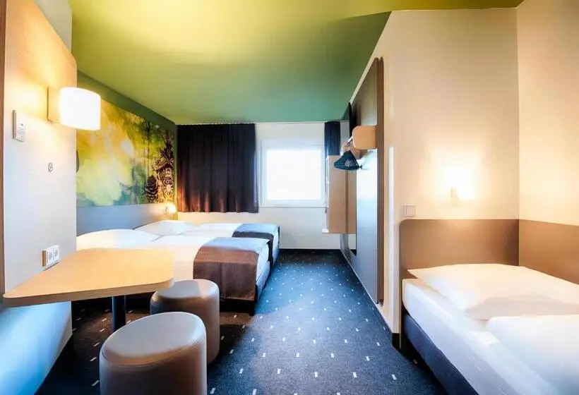 Standard Kolmen Hengen Huone, B&b Hotel Baden Airpark