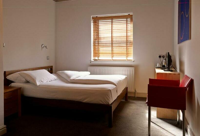 غرفة قياسية, Cini