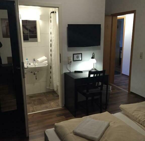 חדר סטנדרט, Engel