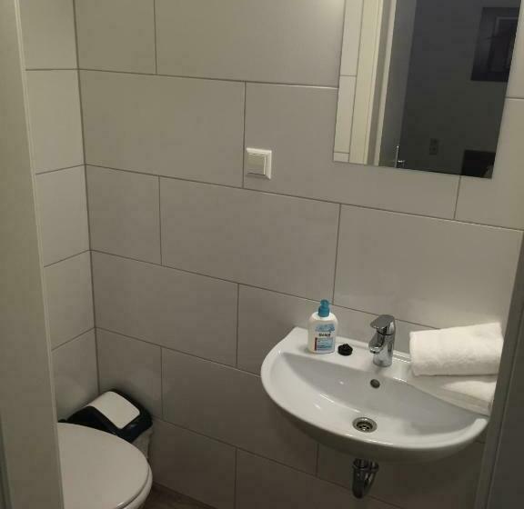 اتاق استاندارد, Engel