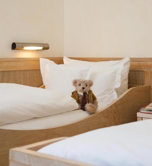 家庭海景房, Fährhaus