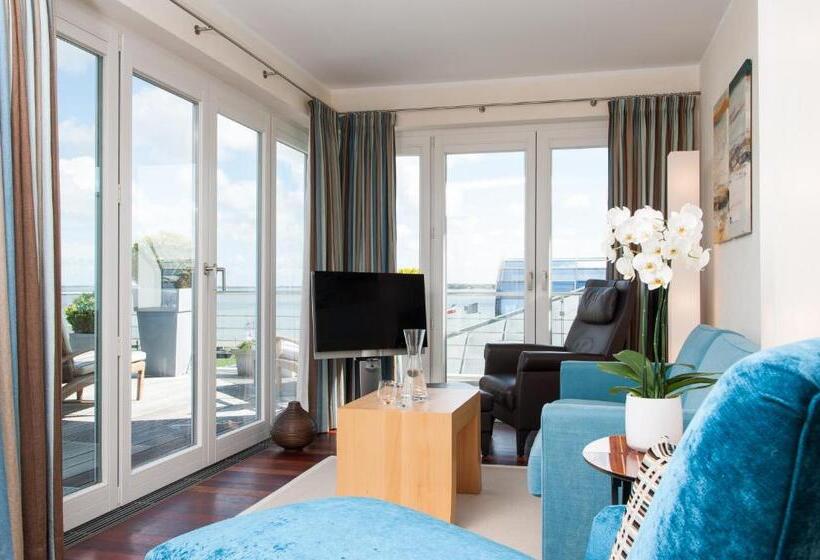 小型套房带海景, Fährhaus