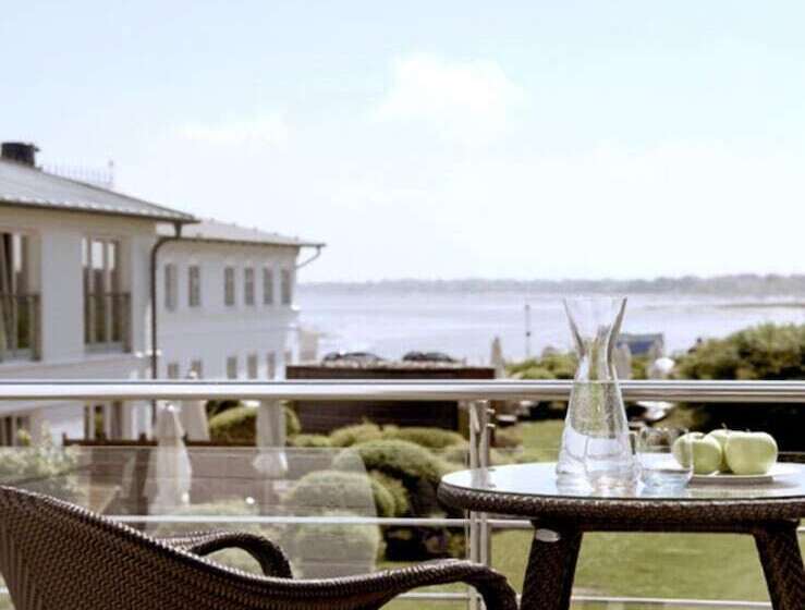 高级套房, Fährhaus