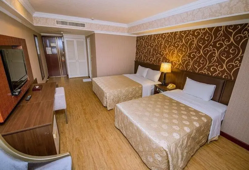 اتاق سوپریور سه تخته, Hamilton
