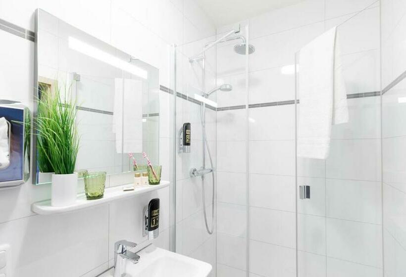 Номер Стандарт Индивидуальный, Hamm