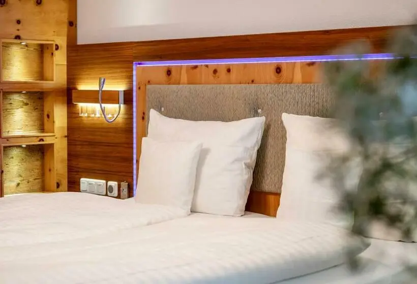 デラックスルーム, Hüttenhof   Wellnesshotel & Luxus Bergchalets   Adults Only