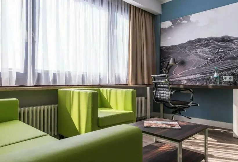 Superior Yhden Hengen Huone, Ibis Styles Offenburg City