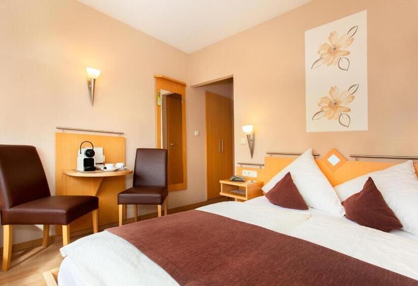 スタンダードルーム, Moselhaus Weiskopf