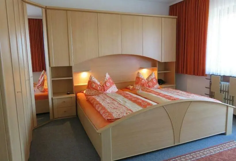 Standard-huone, Pension Alfa