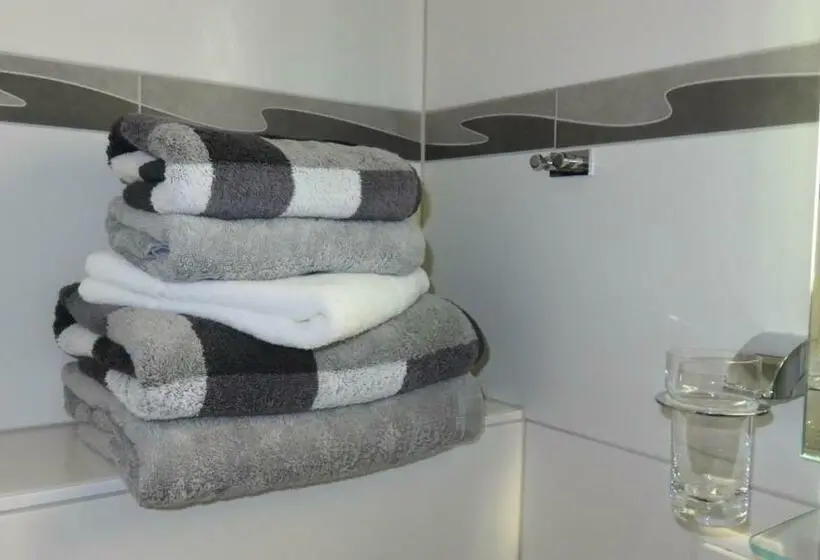 Standard-huone, Pension Alfa