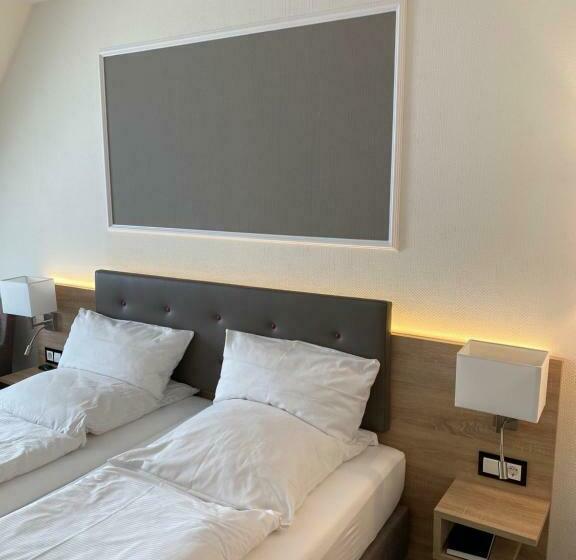 标准间, Prinz Albrecht