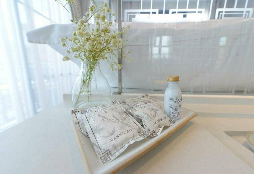 اتاق سوپریور, Riva Arun Bangkok