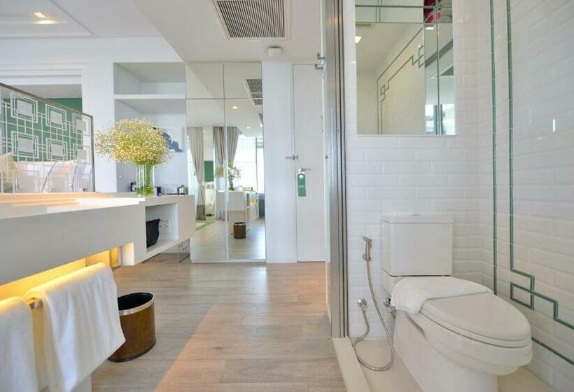 اتاق سوپریور, Riva Arun Bangkok