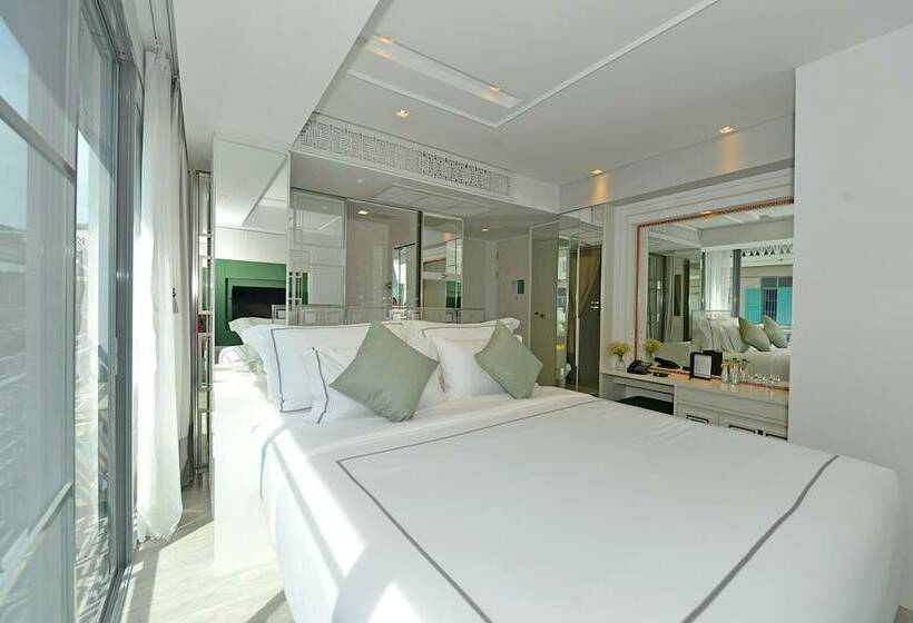 اتاق سوپریور, Riva Arun Bangkok