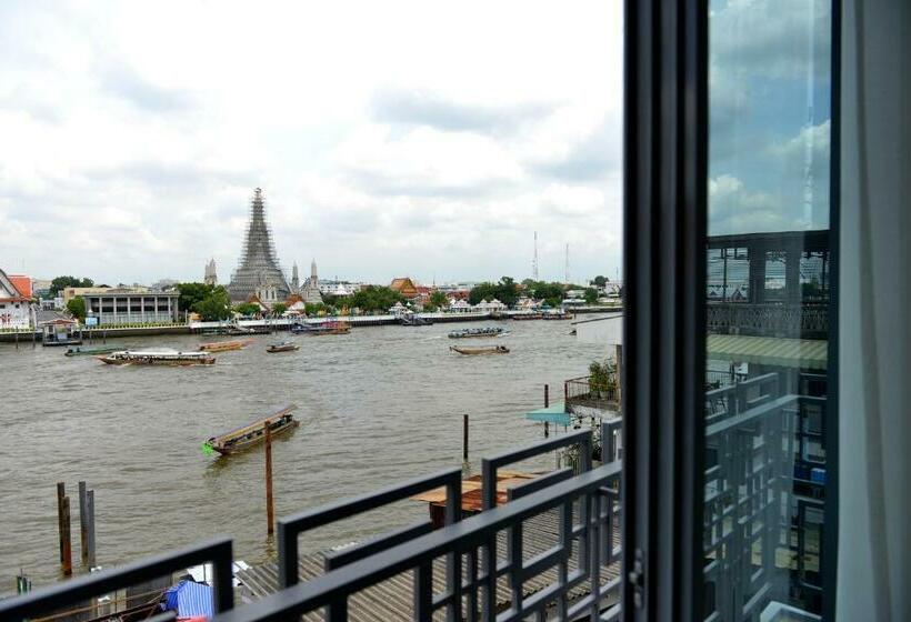 اتاق لوکس, Riva Arun Bangkok