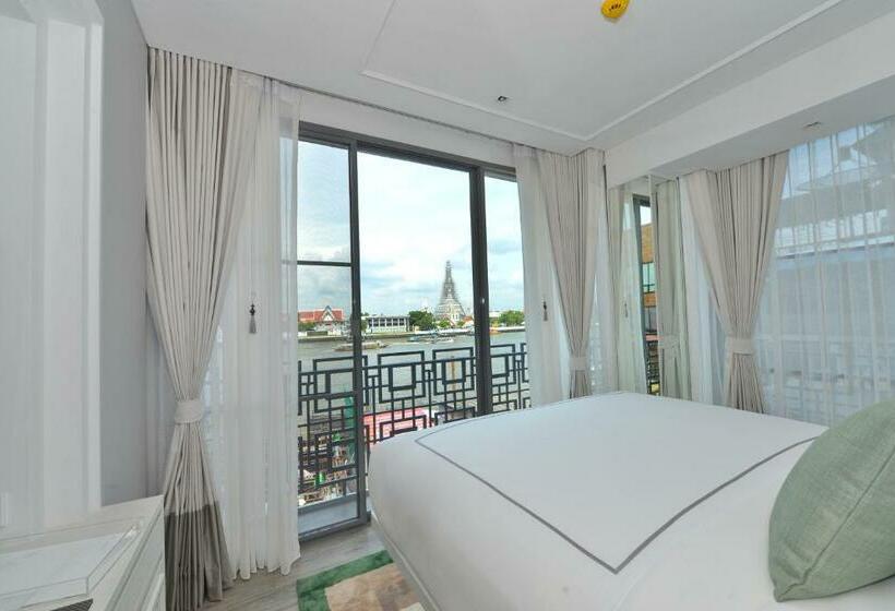 اتاق لوکس, Riva Arun Bangkok