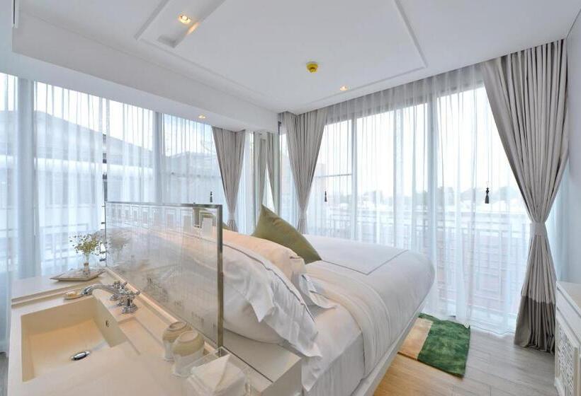 اتاق لوکس, Riva Arun Bangkok