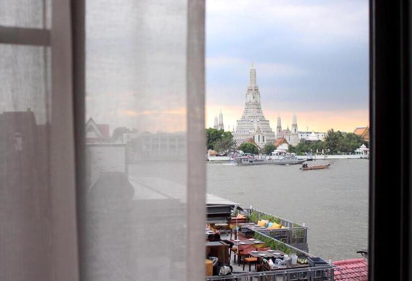 اتاق لوکس, Riva Arun Bangkok