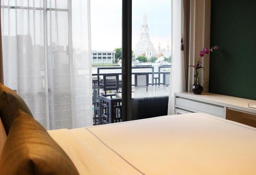 اتاق لوکس, Riva Arun Bangkok