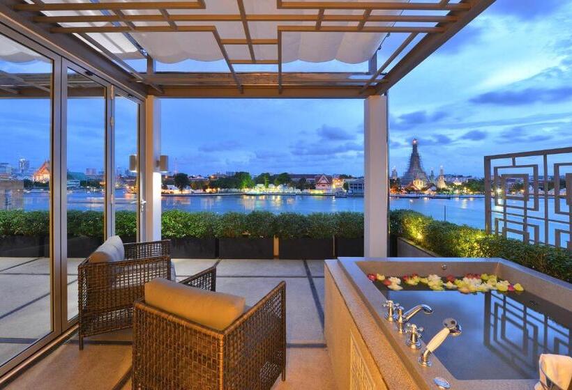 سوئیت پریمیوم, Riva Arun Bangkok