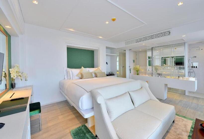 اتاق لوکس با وان آب گرم, Riva Arun Bangkok