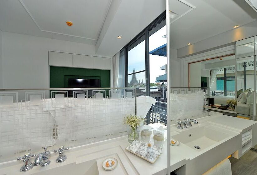 اتاق سوپریور, Riva Arun Bangkok