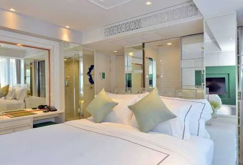 استودیوی استاندارد, Riva Arun Bangkok