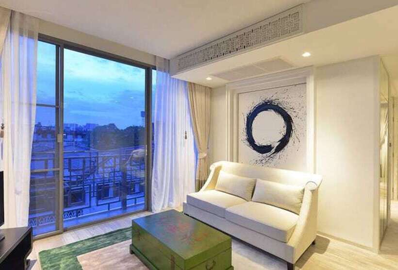 سوئیت پریمیوم, Riva Arun Bangkok