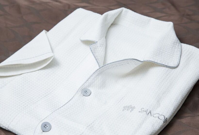 Номер Стандарт, Sanco Inn Nagoya Shinkansenguchi