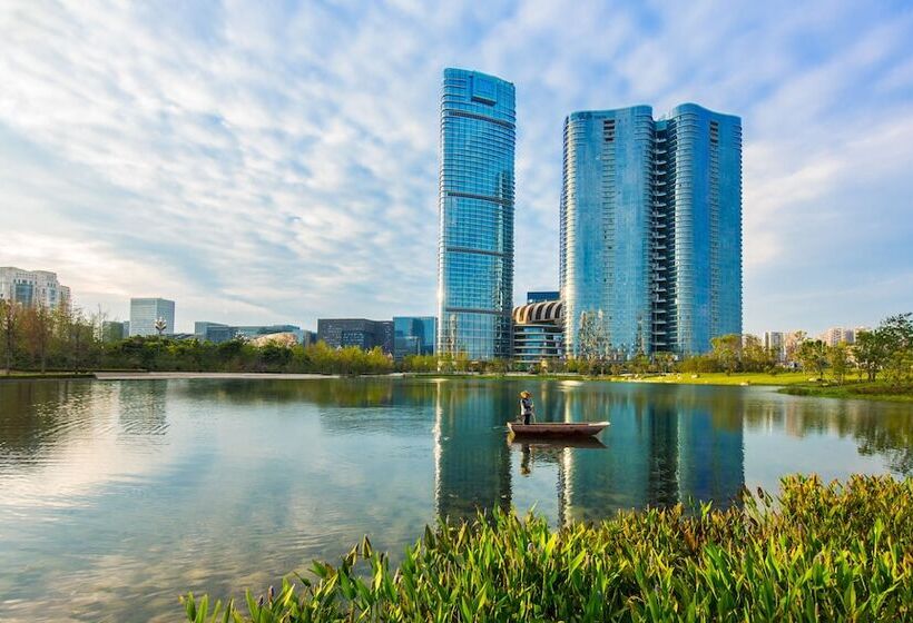 غرفة ديلوكس سرير كينج, Waldorf Astoria Chengdu