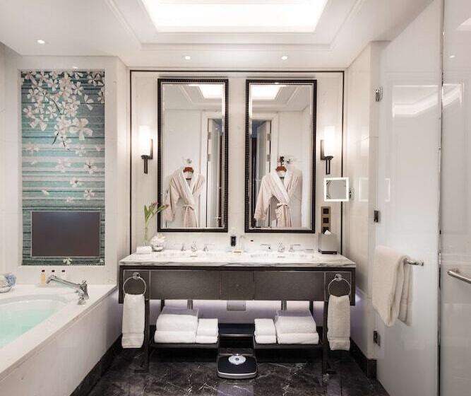 سوئیت با تخت بزرگ, Waldorf Astoria Chengdu