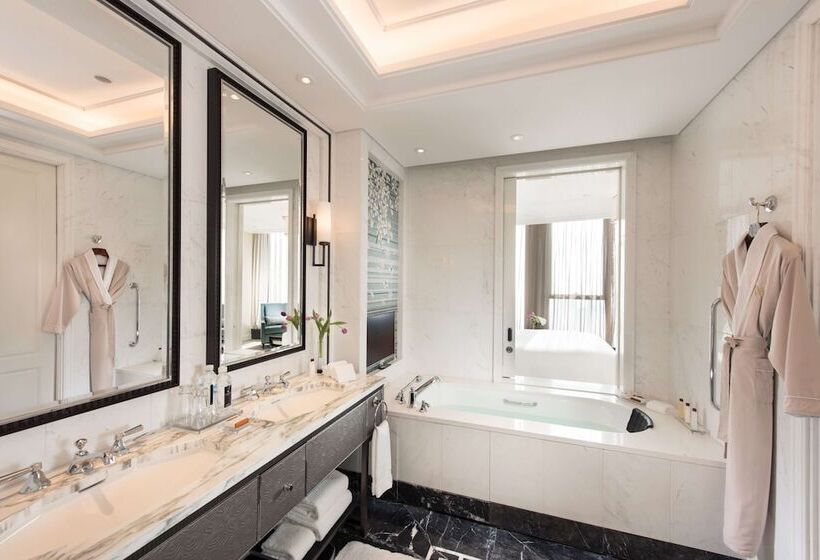 جناح سرير كينج, Waldorf Astoria Chengdu