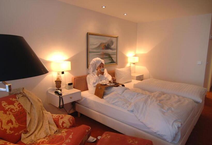 غرفة ديلوكس, Wünschmann