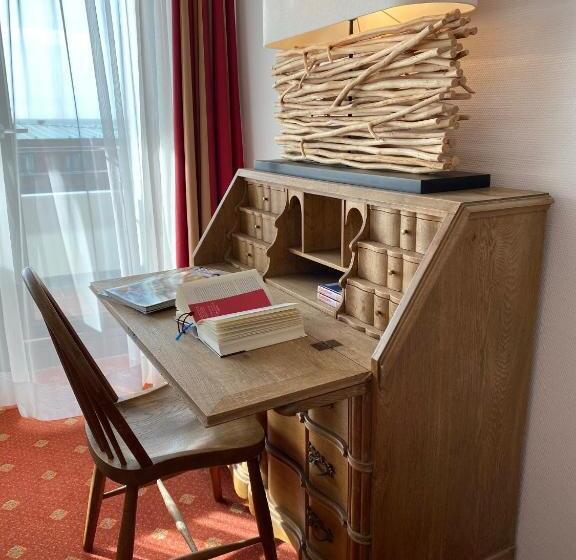 غرفة ديلوكس, Wünschmann