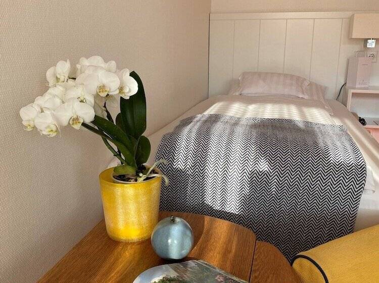 غرفة قياسية فردية, Wünschmann